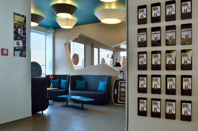 B&B Hotel Köln-Messe - Lobi