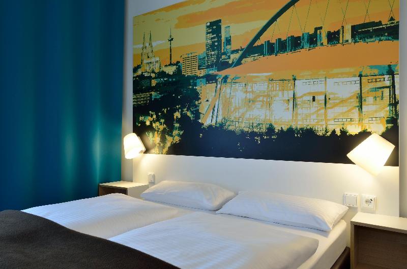 B&B Hotel Köln-Messe - Oda