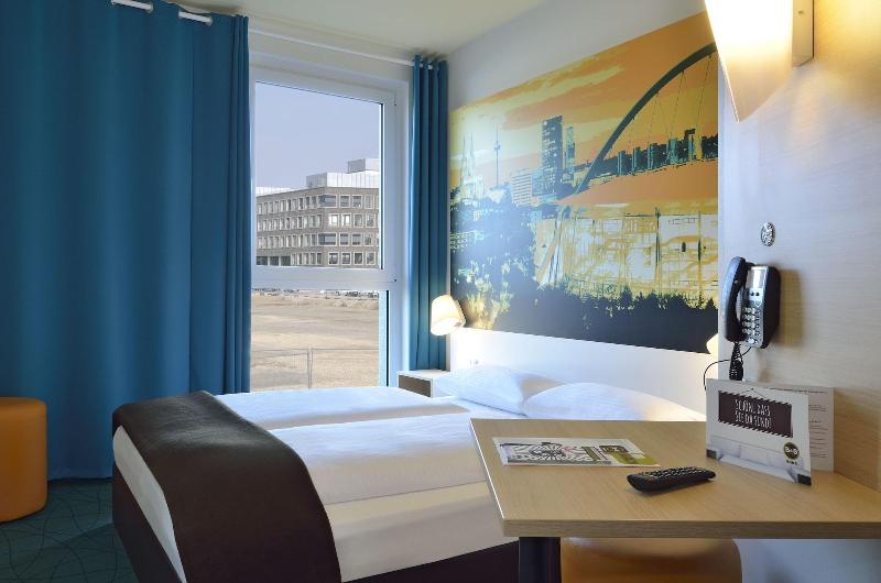 B&B Hotel Köln-Messe - Oda