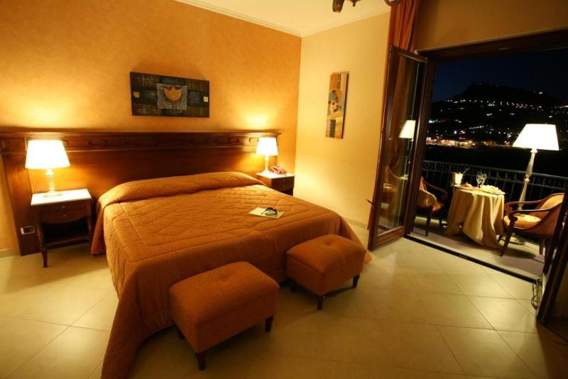 Federico II Palace Hotel - Oda