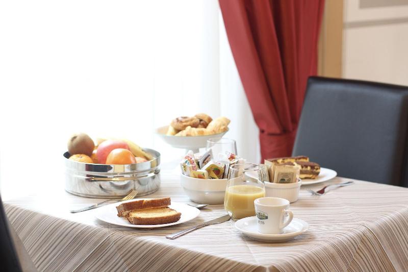 Hotel PRime gia Hotel Piccolo Ritz - Restoran