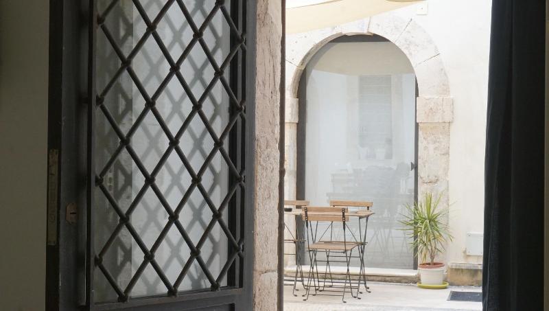 1743 Loft Siracusa - Oda