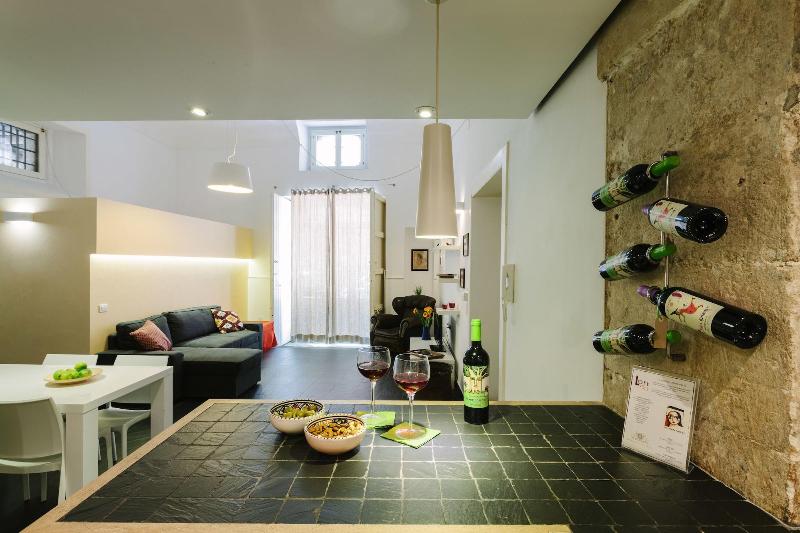 1743 Loft Siracusa - Oda