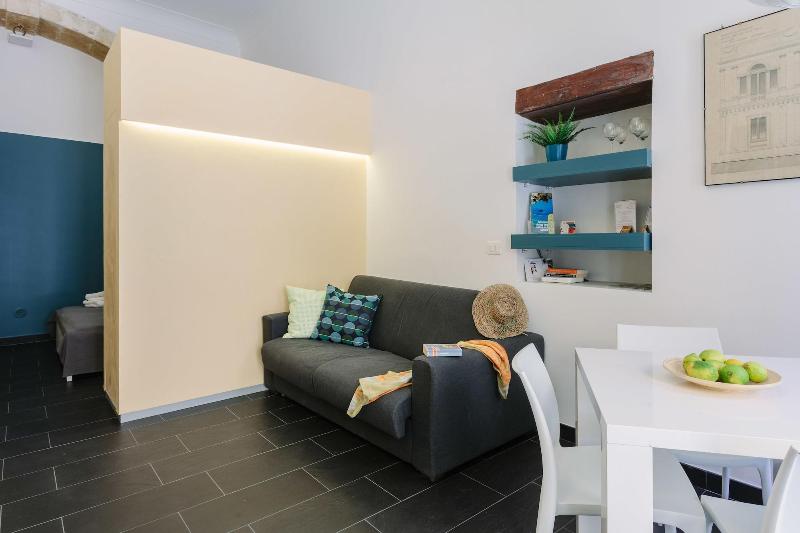 1743 Loft Siracusa - Oda