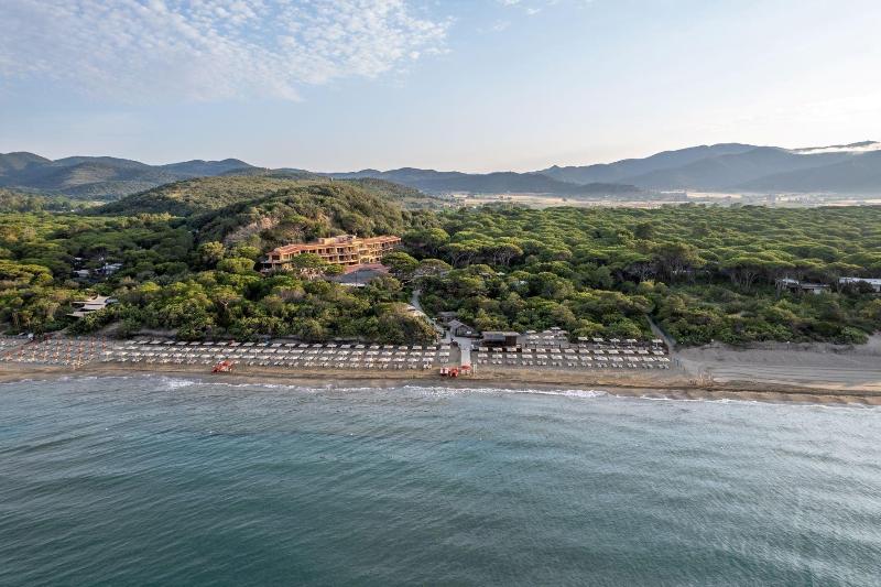 Roccamare Resort - Ville e Appartamenti - Genel