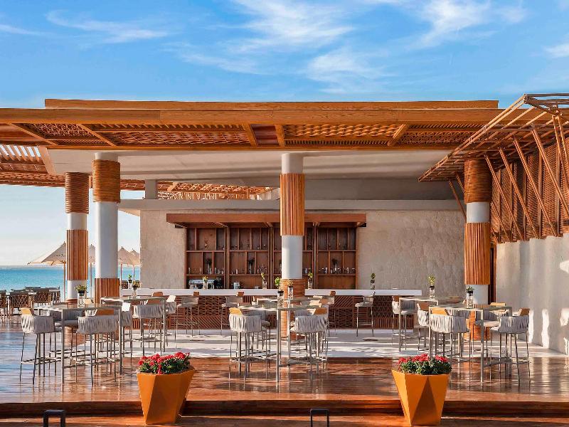Rixos Premium Magawish Suites And Villas - Bar