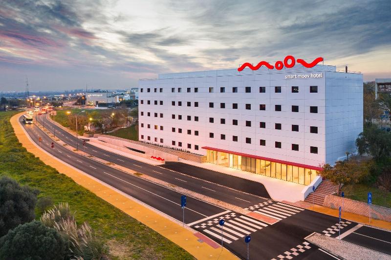 Moov Hotel Oeiras - Genel
