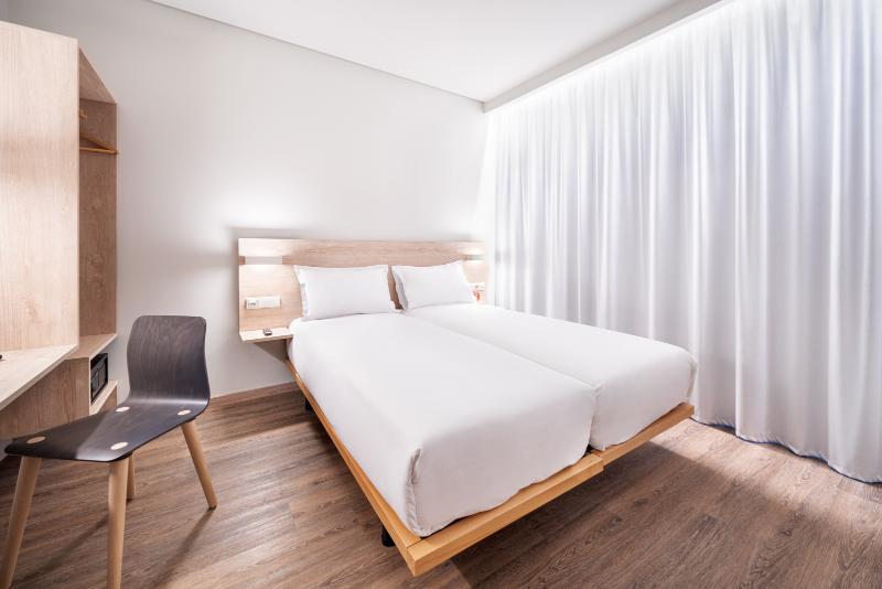 Moov Hotel Oeiras - Oda