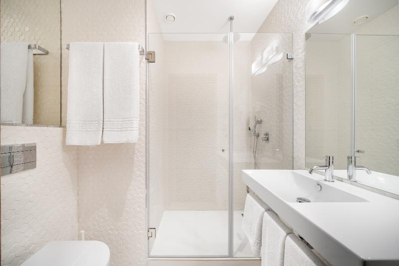 Moov Hotel Oeiras - Oda