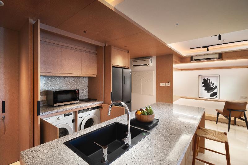 Beachwalk Residence Kuta Bali - Oda