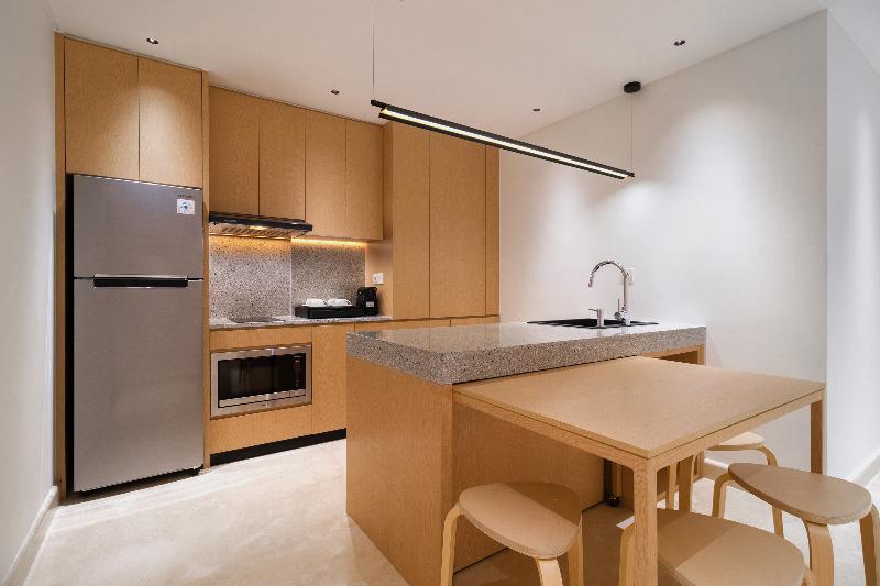 Beachwalk Residence Kuta Bali - Oda