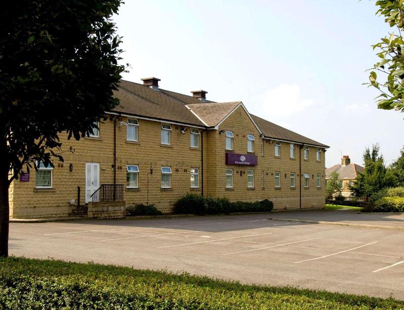 Fortune Huddersfield Sure Hotel Collection by BW - Genel