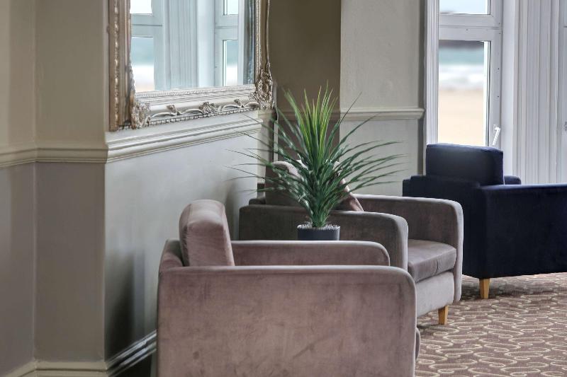 Best Western Exmouth Beach Hotel - Lobi