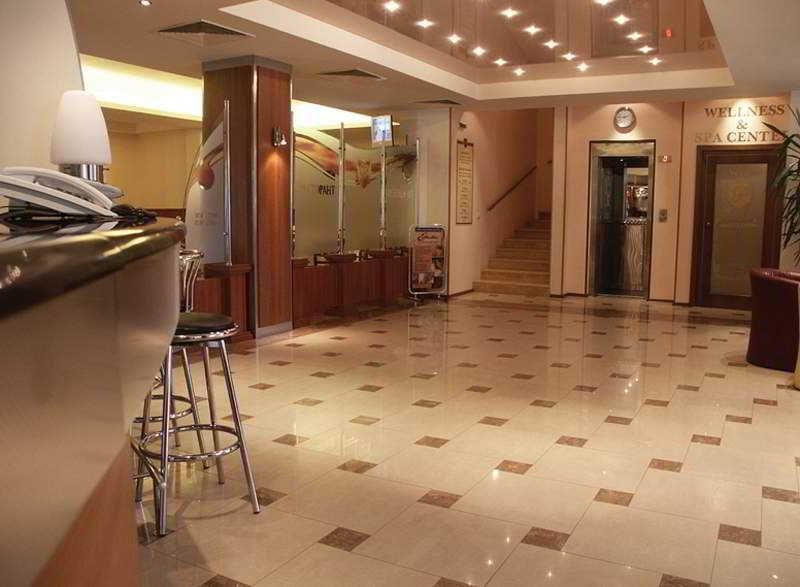 Veliko Tarnovo Hotel Premier - Lobi