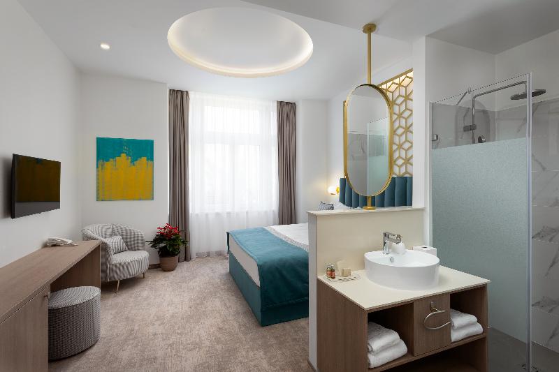 Mera Hotel - Oda