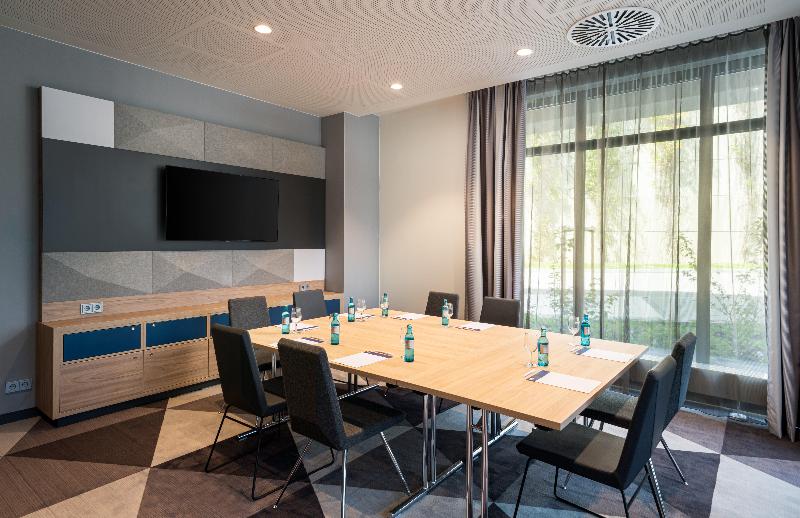 Holiday Inn Express Rosenheim - Toplantı