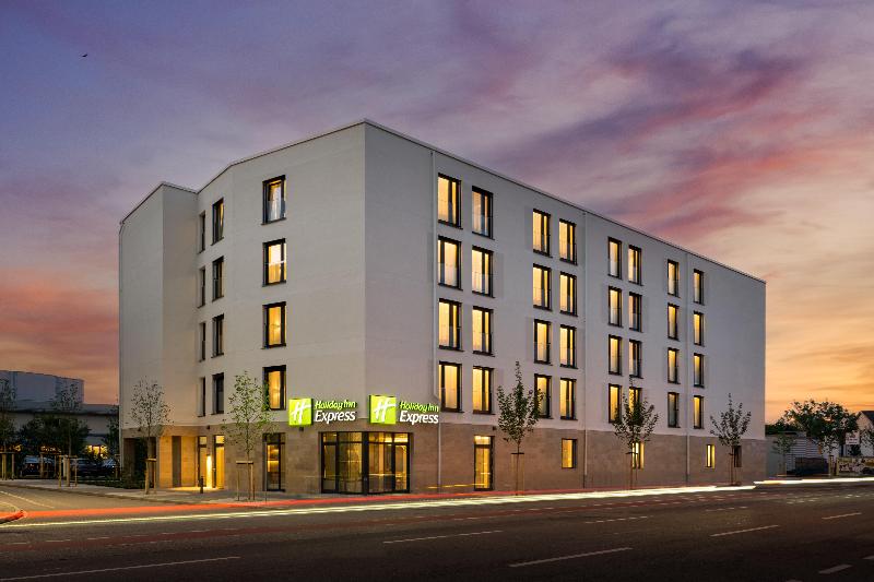 Holiday Inn Express Rosenheim - Oda