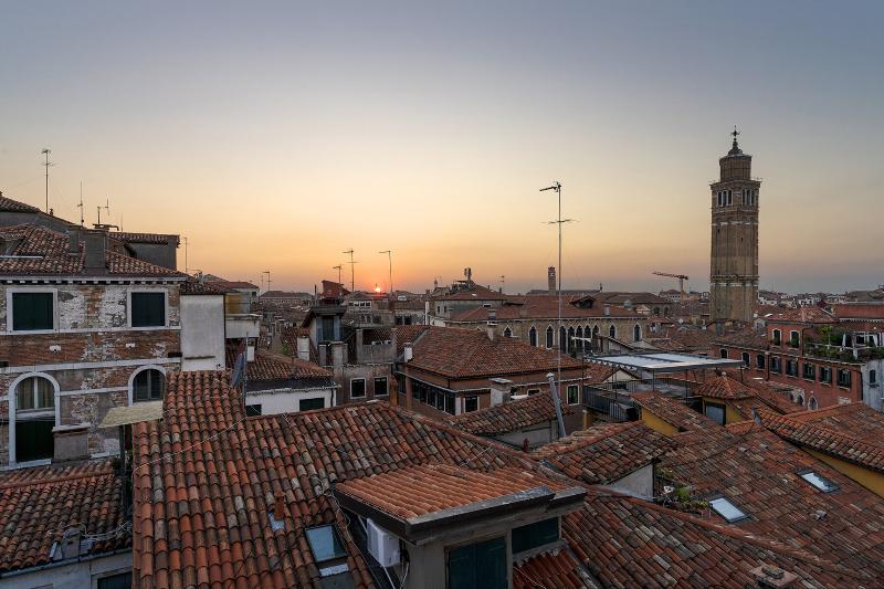 Palazzo Pianca - Genel
