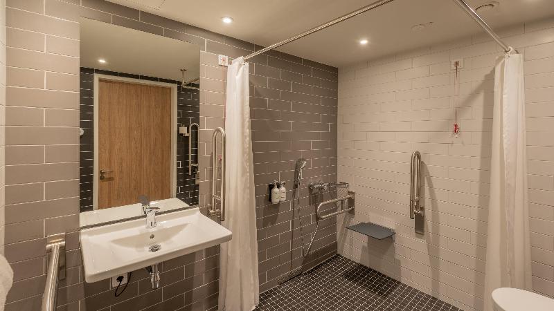 Holiday Inn Express and Suites Potsdam - Oda