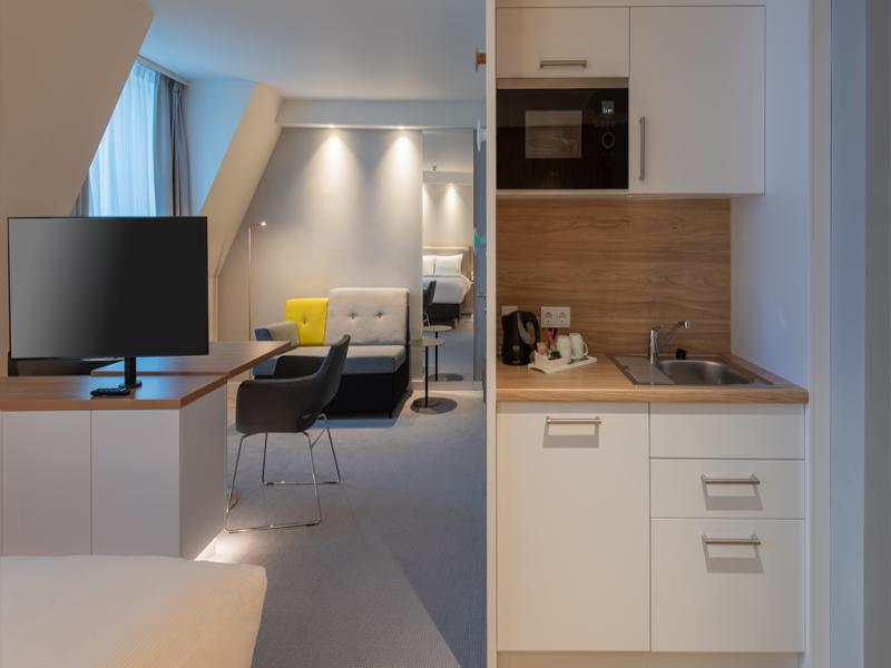 Holiday Inn Express and Suites Potsdam - Oda