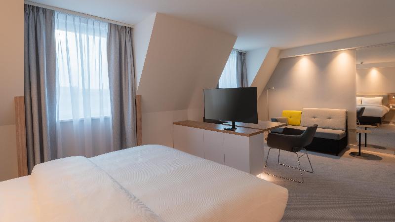 Holiday Inn Express and Suites Potsdam - Oda