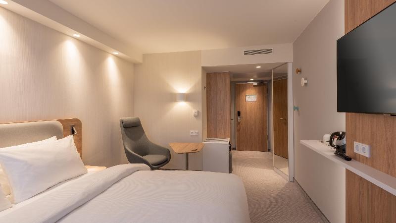 Holiday Inn Express and Suites Potsdam - Oda