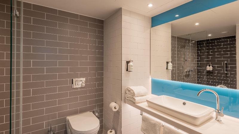 Holiday Inn Express and Suites Potsdam - Oda