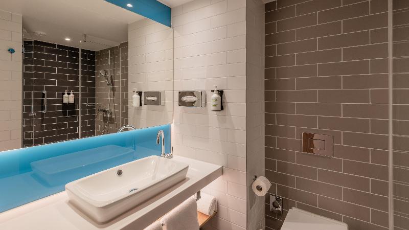 Holiday Inn Express and Suites Potsdam - Oda