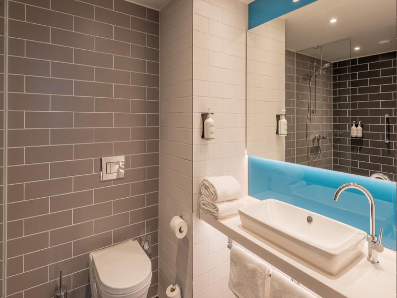 Holiday Inn Express and Suites Potsdam - Oda