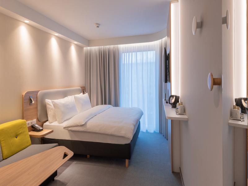 Holiday Inn Express and Suites Potsdam - Oda