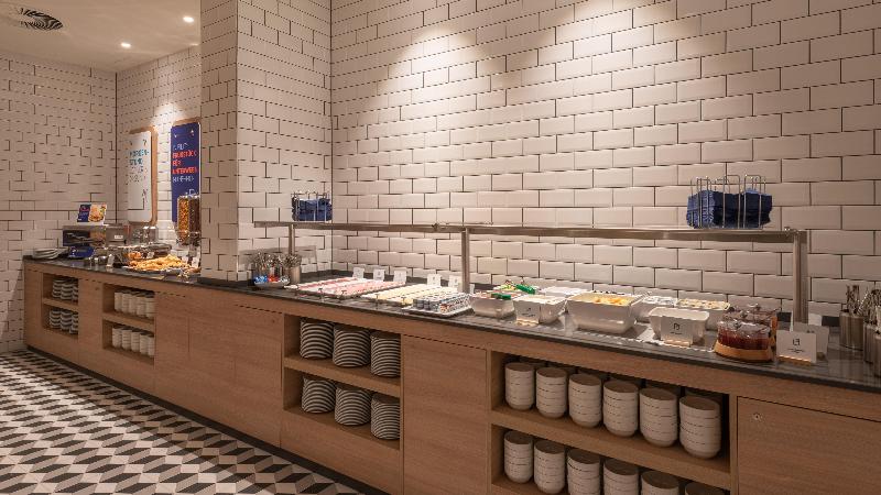 Holiday Inn Express and Suites Potsdam - Restoran