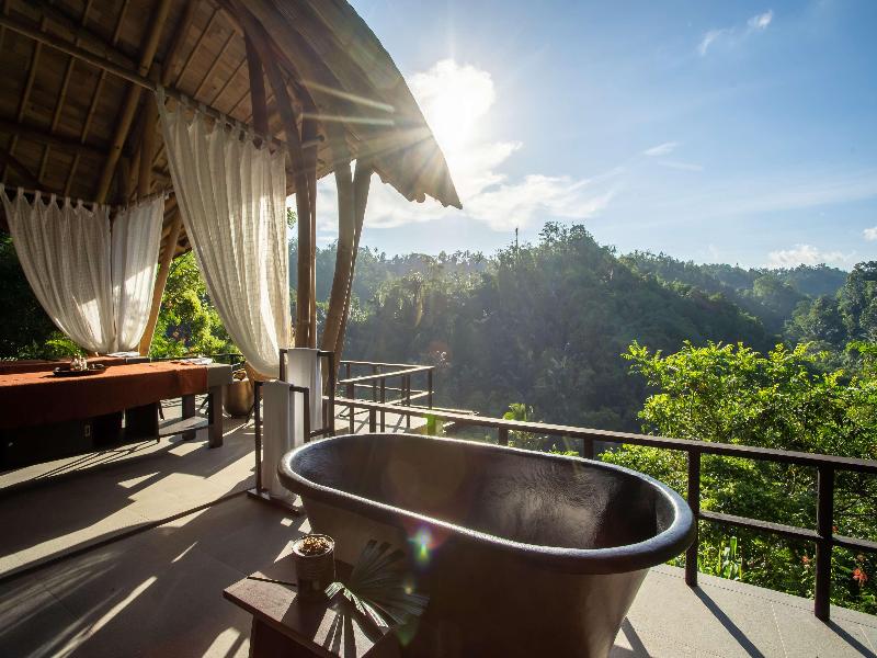 Buahan, a Banyan Tree Escape - Aktivite
