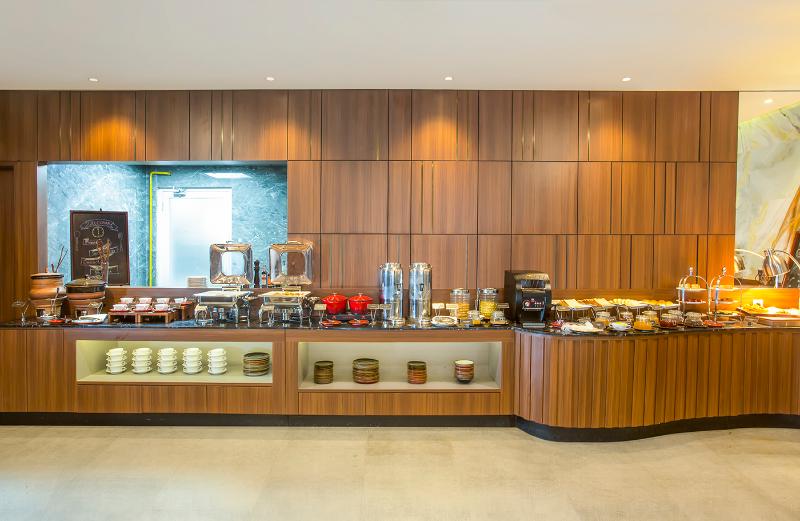 Swiss-Belhotel Cendrawasih Biak - Restoran