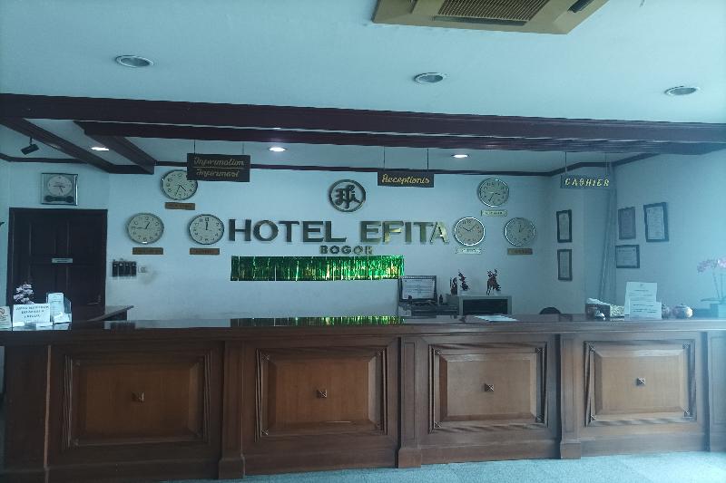 Hotel Efita by ZUZU - Lobi