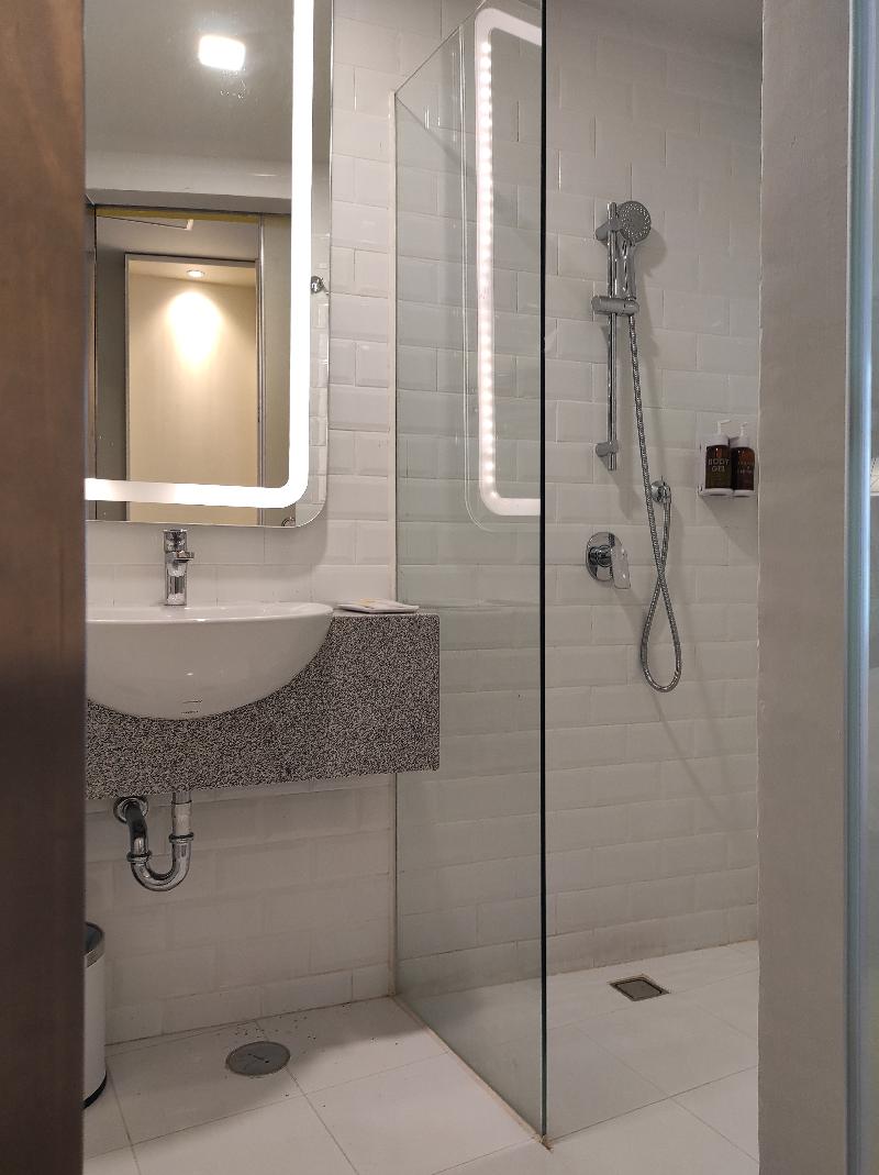Yello Hotel Jambi - Oda