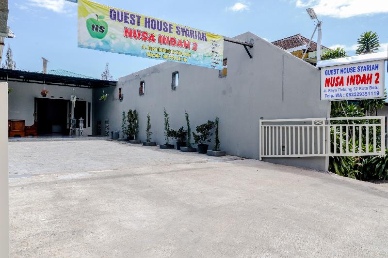 Guesthouse Nusa Indah Syariah 2 by ZUZU - Genel