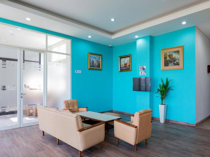 Sans Hotel Rajawali Surabaya - Lobi