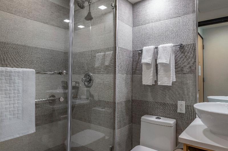 Best Western Plus Soho Hotel - Oda