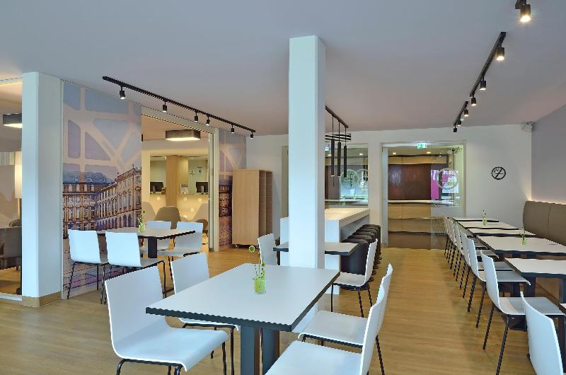 B&B Hotel Mannheim - Oda