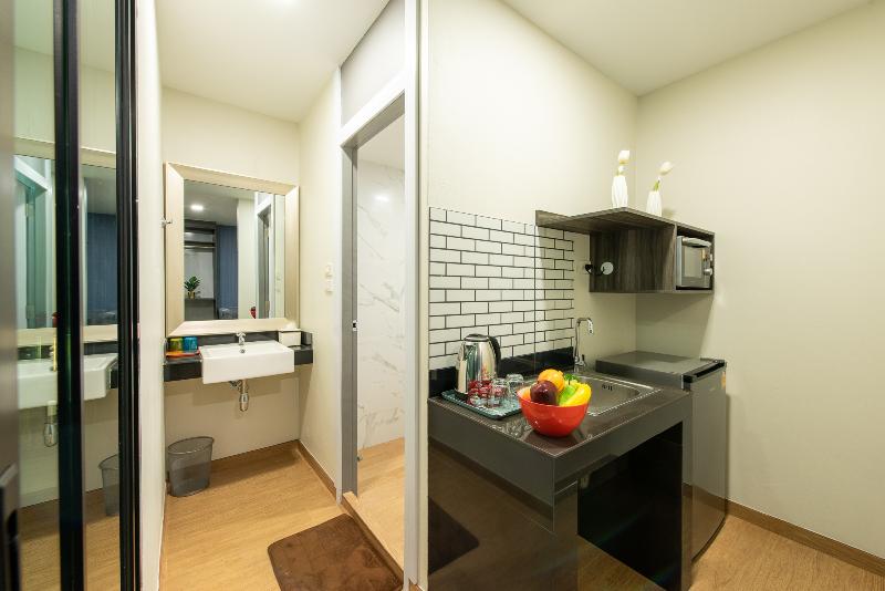 Metro Hotel Ratchada 36 by ZUZU - Oda