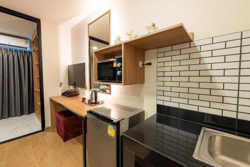 Metro Hotel Ratchada 36 by ZUZU - Oda