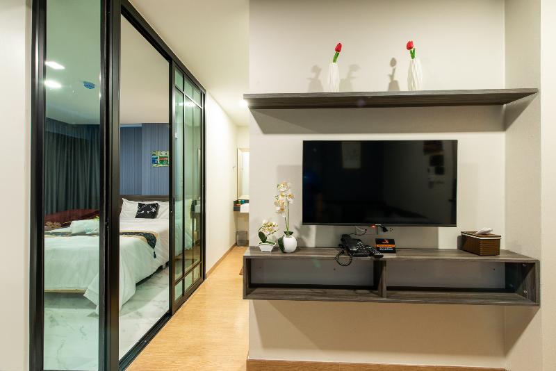 Metro Hotel Ratchada 36 by ZUZU - Oda