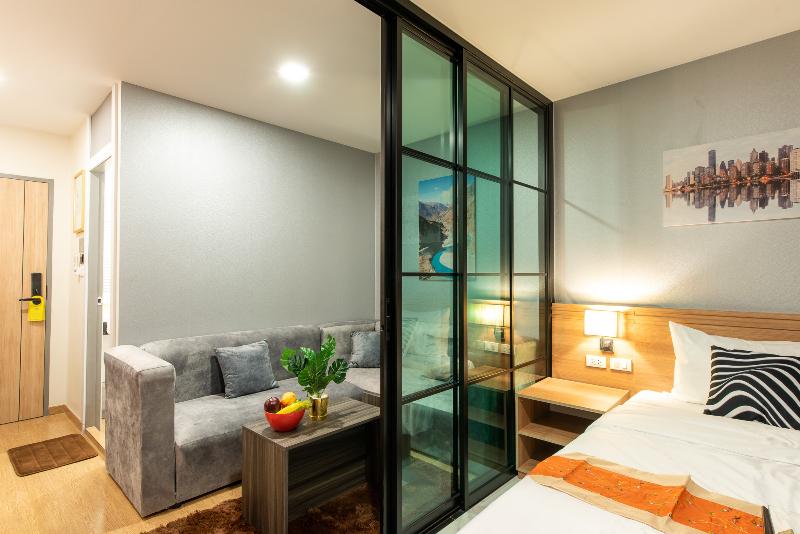 Metro Hotel Ratchada 36 by ZUZU - Oda