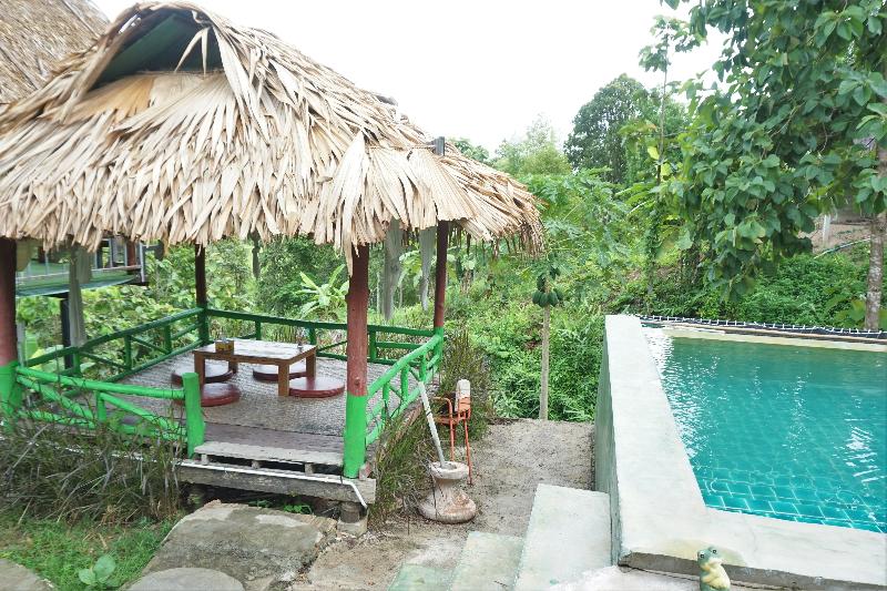 Baansuan Chomchun - Genel