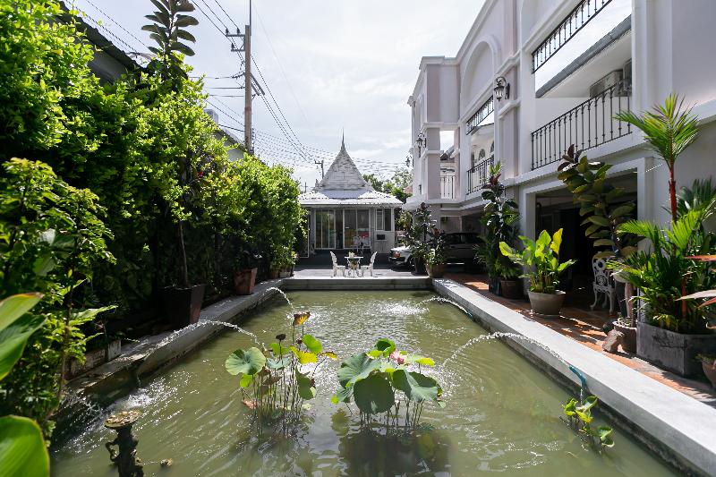 Wong Amat House by ZUZU - Genel