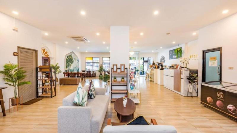 Mystays Phuket SHA+ - Lobi
