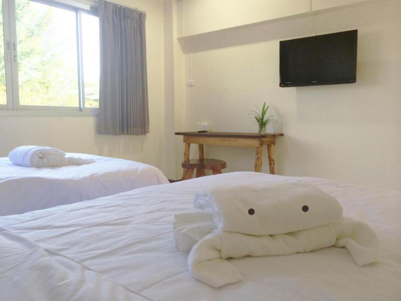 Be Fine Sabuy Hotel and Resort by ZUZU - Oda