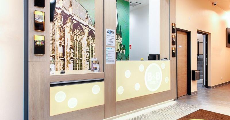 B&B Hotel Aachen-City - Lobi