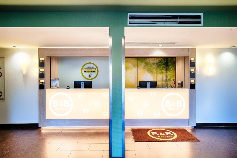 B&B Hotel Baden-Airpark - Lobi