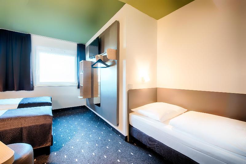 B&B Hotel Baden-Airpark - Oda